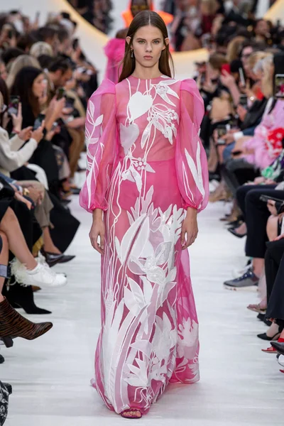 Look 74